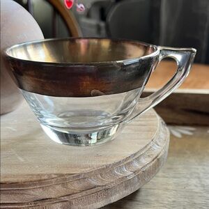 Vintage Dorothy Thorpe silver band glass cup.